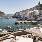 Hotel Grand Porto Venere