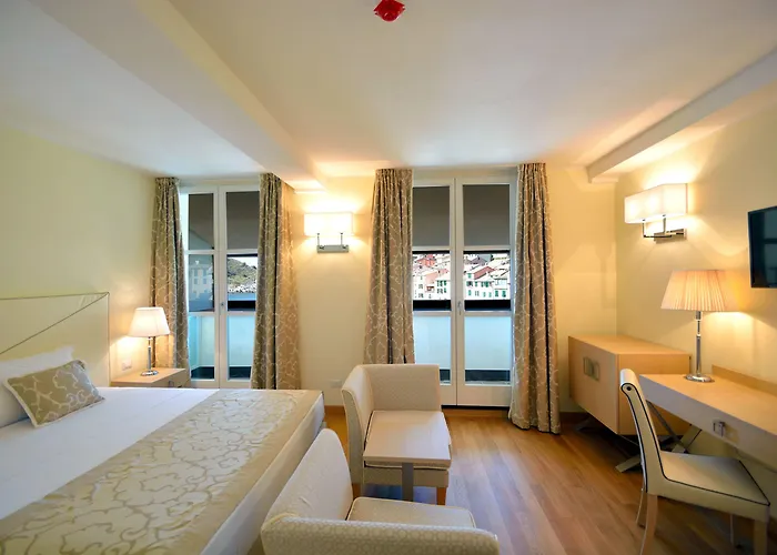 Grand 5* Porto Venere