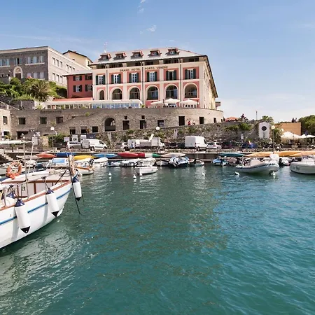 Grand Portovenere