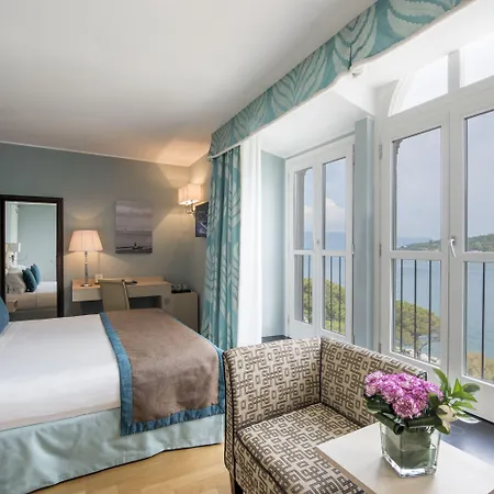 Hotel Grand