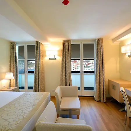 Grand 5* Porto Venere